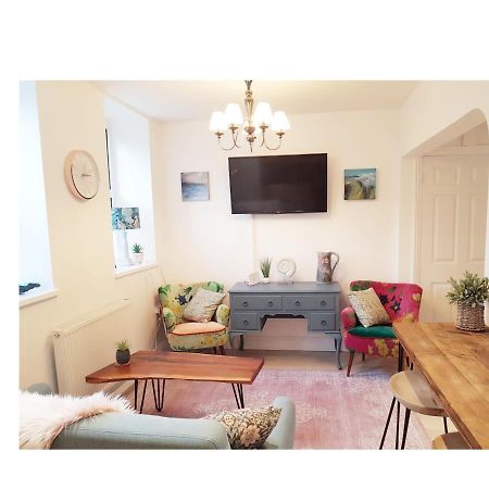 St Ives Apartment Private Parking With Garden 10 Minute Walk Into Town And Beach מראה חיצוני תמונה