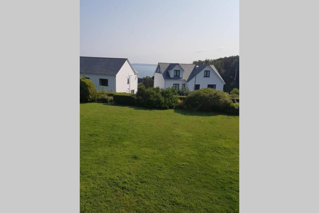 St Ives Apartment Private Parking With Garden 10 Minute Walk Into Town And Beach מראה חיצוני תמונה