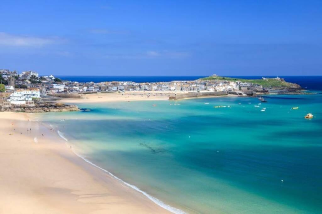 St Ives Apartment Private Parking With Garden 10 Minute Walk Into Town And Beach מראה חיצוני תמונה
